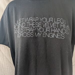 Just Wrap Your Legs Bruce Springsteen 1975 Born To  Run Lyrics In Black Tee XL